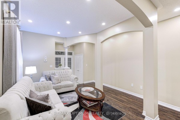 Den - 17 Elmcrest Drive, Brampton, ON L6Y5T7 Photo 5