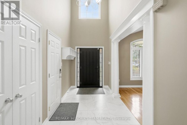 17 First Street Louth, St  Catharines, ON, photo 3