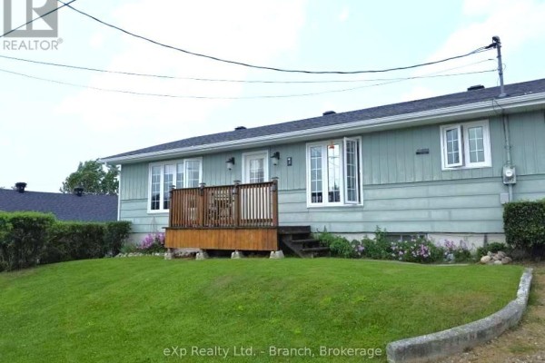 Primary Bedroom - 17 Gauthier Street, Kapuskasing, ON P0L1G0 Photo 5