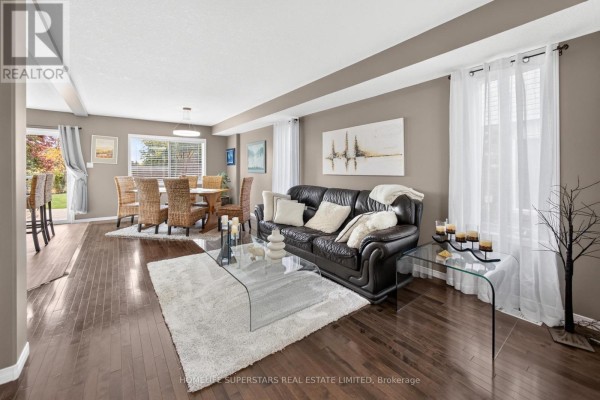 17 George Schmitt Court, Wilmot, ON N3A4L4 Photo 4