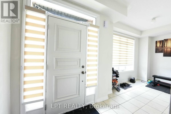 Dining room - 17 Gilford Street, Brampton, ON L6X0E4 Photo 4