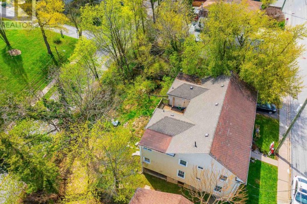 17 Hainer Street, St  Catharines, ON, photo 3