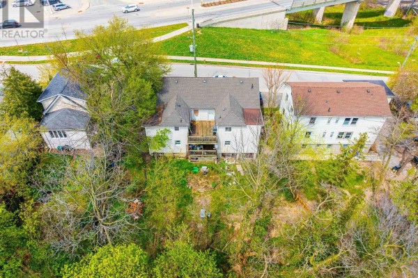 17 Hainer Street, St  Catharines, ON L2S1M5 Photo 4