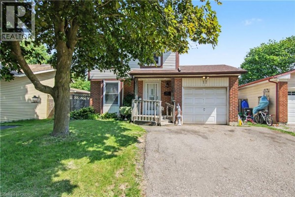 4pc Bathroom - 17 Hallmark Street, Brantford, ON N3P1A6 Photo 4
