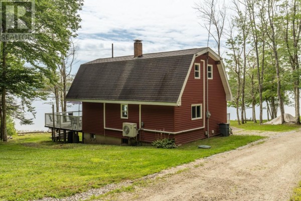 2pc Bathroom - 17 Hardwood Lane South Branch, Forest Glen, NS B5A5R1 Photo 2