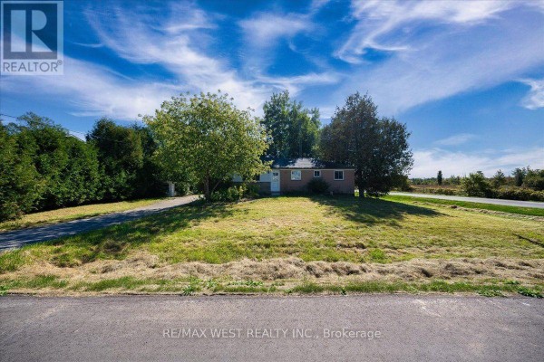 Primary Bedroom - 17 Heather Street, Caledon, ON L7K0B1 Photo 3