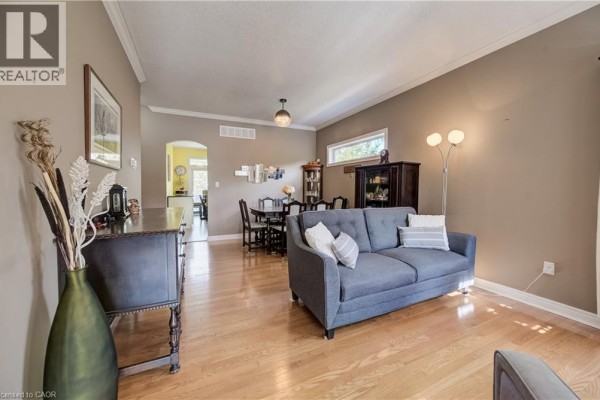 Recreation room - 17 Kingsley Road, Acton, ON L7J2Z5 Photo 5