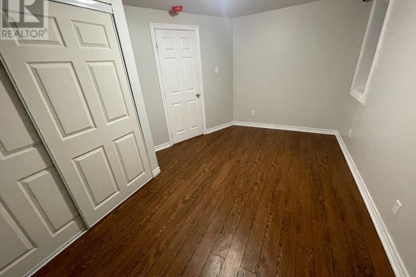 17 Lang Drive, Barrie, ON L4N7X9 Photo 4