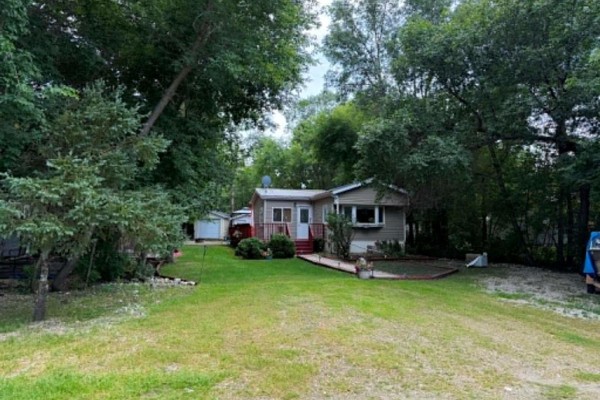 17 Manitoba Avenue, Lake Manitoba Narrows, MB, photo 3