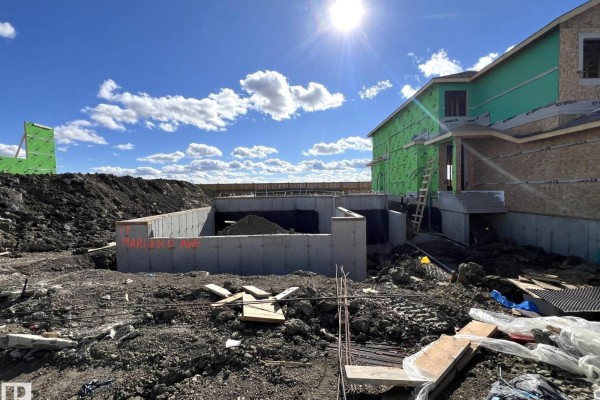 Den - 17 Marigold Av, Fort Saskatchewan, AB T8L0P6 Photo 4