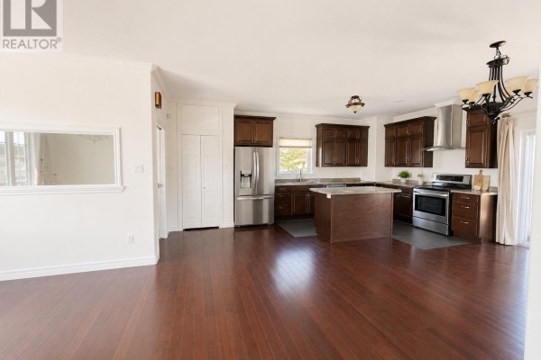 17 Marsland Place, St  John S, NL, photo 3