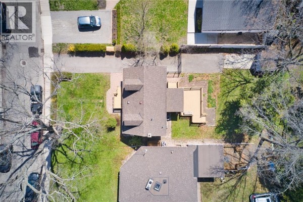 17 Thorndale Street N, Hamilton, ON, photo 3