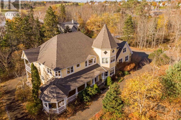 17 Nicholson Court, Antigonish, NS, photo 2