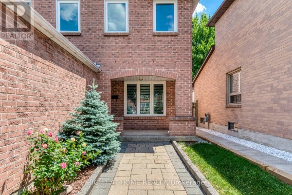 17 Nickel Crescent, Brampton, ON, photo 3