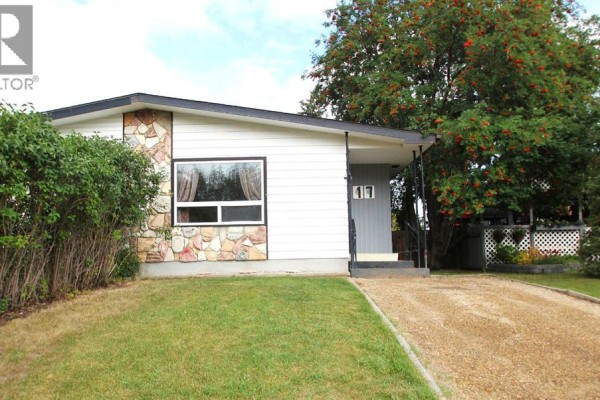 17 Overdown Drive, Red Deer, AB, photo 2