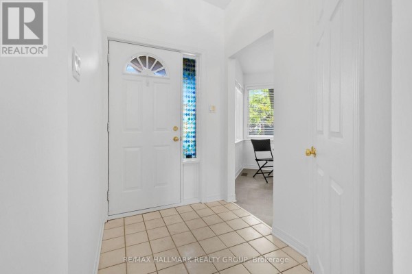 Bedroom 2 - 17 Quinterra Court, Ottawa, ON K1V1K8 Photo 5