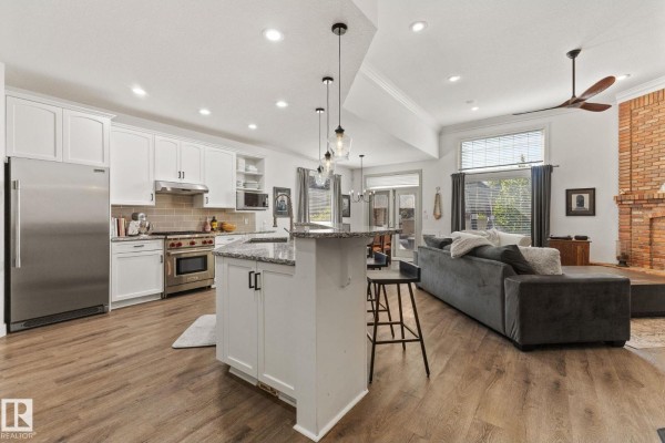Family room - 17 Ridgerock Pt, Sherwood Park, AB T8A6G5 Photo 4