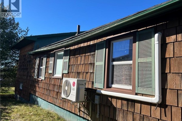 Family room - 17 Rockcliff Street, Saint John, NB E2J2N5 Photo 3