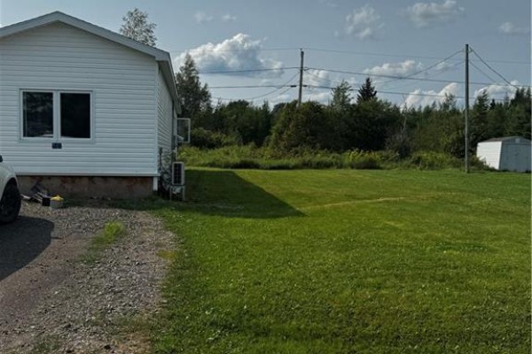 Bedroom - 17 Russell Drive, Salisbury, NB E4J2C7 Photo 2