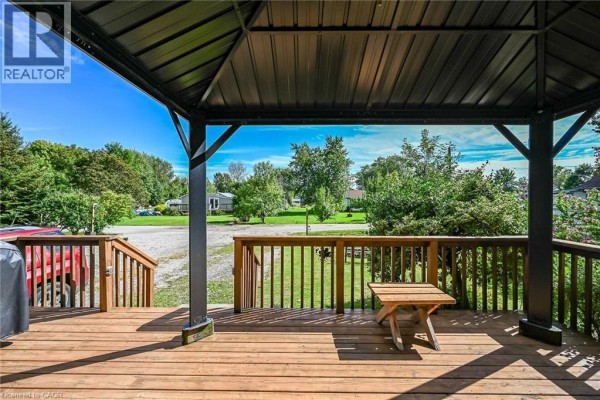 Foyer - 17 Semmens Street, Peacock Point, ON N0A1L0 Photo 4