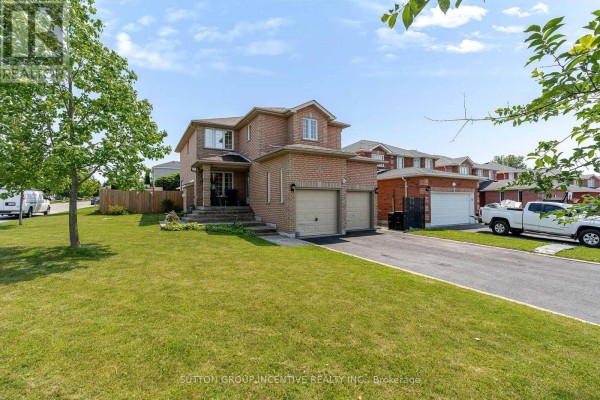 17 Shaina Court, Barrie, ON, photo 2