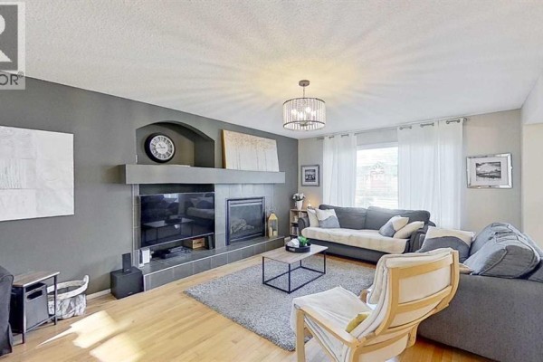 4pc Bathroom - 17 Sunset Heights, Cochrane, AB T4C0C7 Photo 5