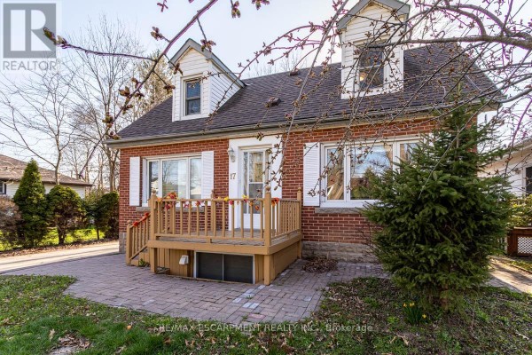 17 Thorndale Street N, Hamilton, ON, photo 2