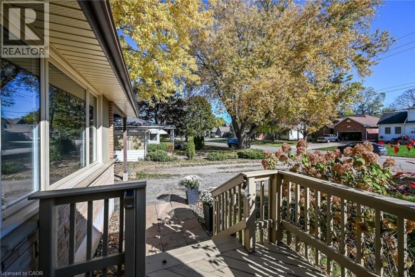 Utility room - 17 Tranquility Street, Brantford, ON N3R3H6 Photo 4