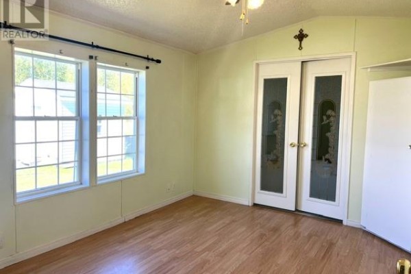 Living room - 17 W Dryden Road, Greater Sudbury, ON P0M3C0 Photo 5