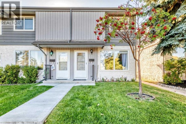 Living room - 170, 999 Canyon Meadows Drive Sw, Calgary, AB T2W2S6 Photo 3