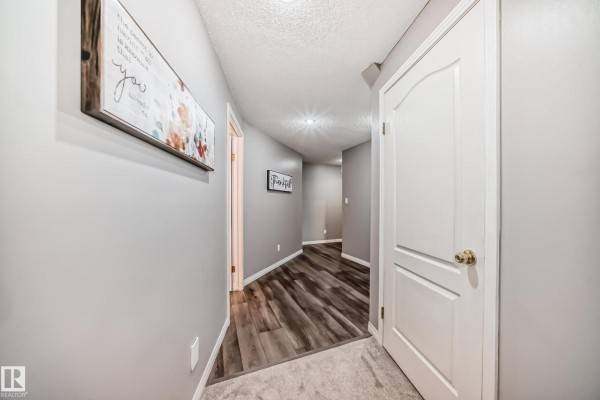 Family room - 170 Blackburn Dr Sw, Edmonton, AB T6W1B6 Photo 4