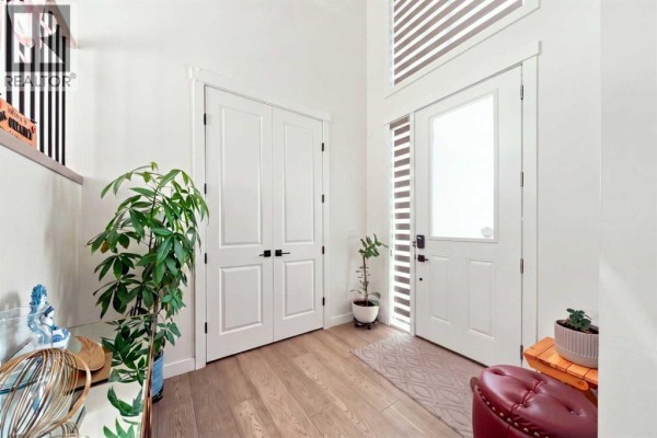 Foyer - 170 Chelsea Road, Chestermere, AB T1X1Z3 Photo 4