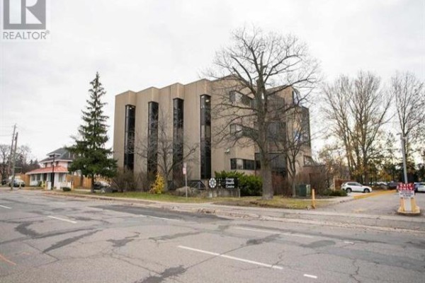 170 East St # 3rd Floor, Sault Ste  Marie, ON, photo 2