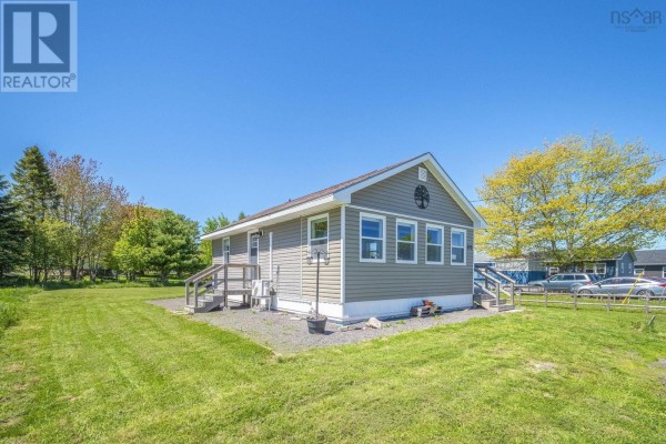 Eat in kitchen - 170 Oak Street, Pictou, NS B0N1C0 Photo 2