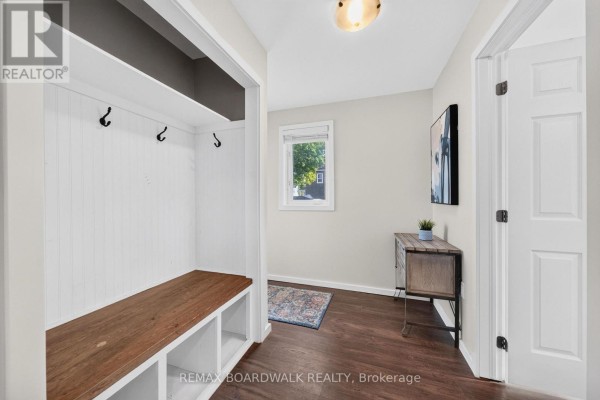 Kitchen - 170 Poole Street, Mcnab/braeside, ON K7S1J2 Photo 5