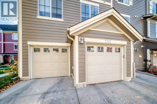 Kitchen - 1701, 125 Panatella Way Nw, Calgary, AB T3K0R9 Photo 3