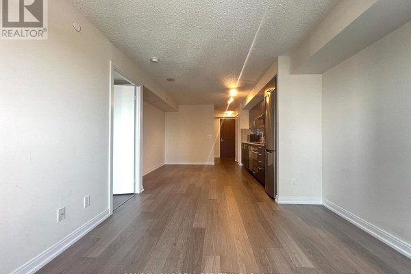 Kitchen - 1701 - 255 Village Green Square, Toronto, ON M1S0L7 Photo 3