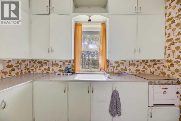 3pc Bathroom - 1701 18 Avenue, Didsbury, AB T0M0W0 Photo 5