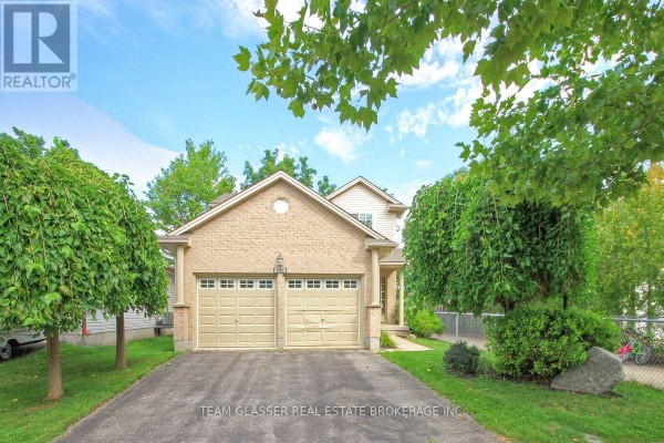 Kitchen - 1701 Devos Drive, London North, ON N5X4H8 Photo 2