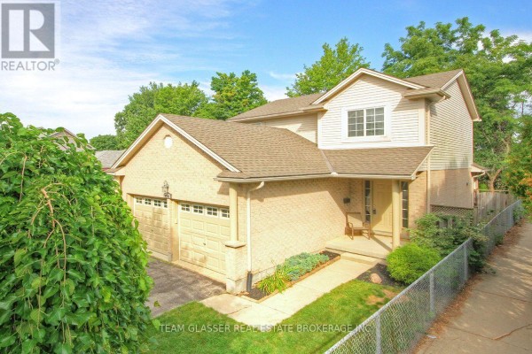 Family room - 1701 Devos Drive, London North, ON N5X4H8 Photo 4