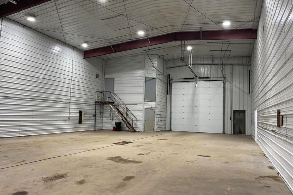 1701 Main Street, Swan River, MB R0L1Z0 Photo 4