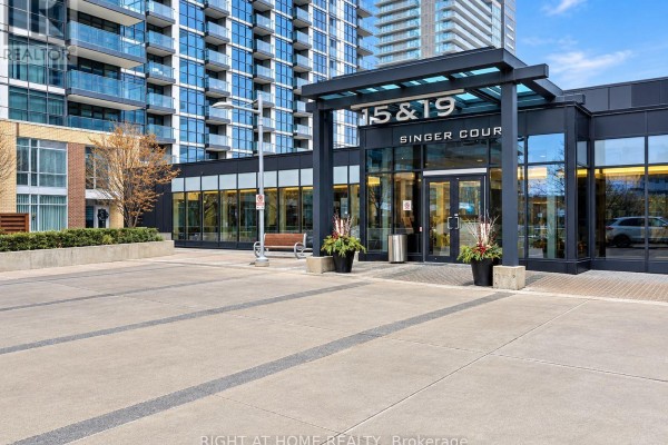 Kitchen - 1701b - 19 Singer Court, Toronto, ON M2K0B2 Photo 2