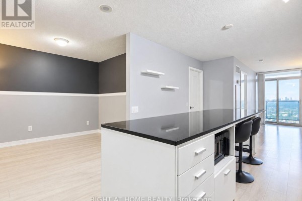 1701b - 19 Singer Court, Toronto, ON M2K0B2 Photo 5