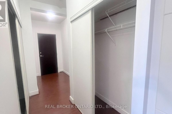 Foyer - 1702 - 112 George Street, Toronto, ON M5A2M5 Photo 5