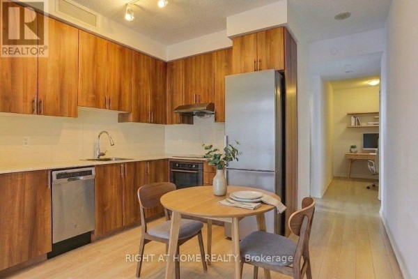 Dining room - 1702 - 55 Ann O'reilly Road, Toronto, ON M2J0E1 Photo 2