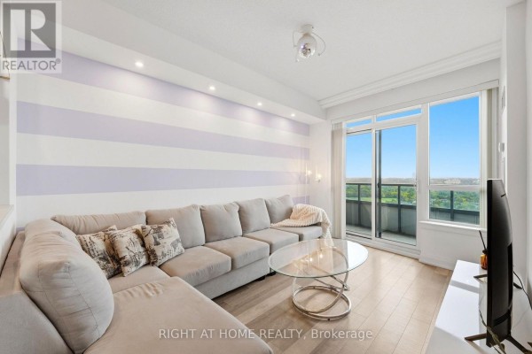 1702 - 7171 Yonge Street, Markham, ON L3T0C5 Photo 5