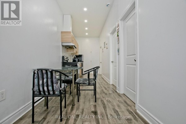 1702 Jane Street, Toronto, ON, photo 3
