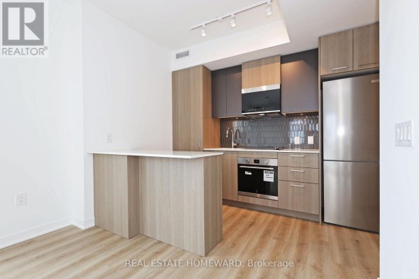 1703 - 10 Oak Street, Toronto, ON M5A0Z1 Photo 4