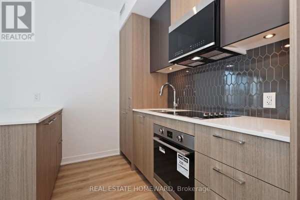 1703 - 10 Oak Street, Toronto, ON M5A0Z1 Photo 5