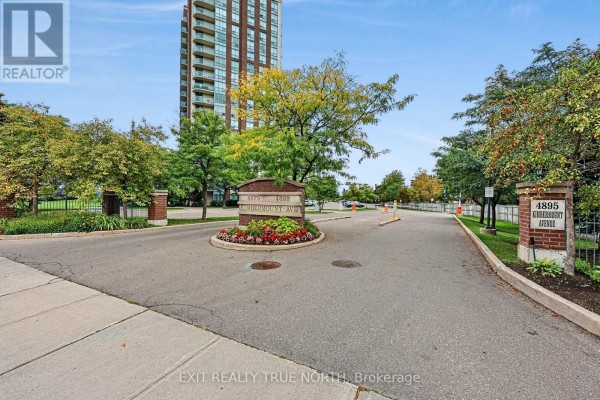Living room - 1703 - 4879 Kimbermount Avenue, Mississauga, ON L5M7R8 Photo 2
